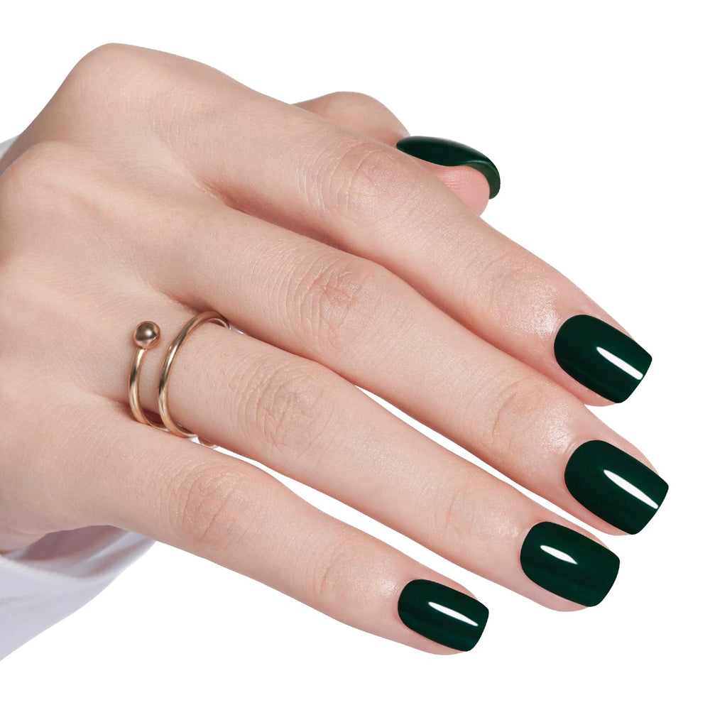 modelones close-up of squoval nail shape highlighting durable smooth finish