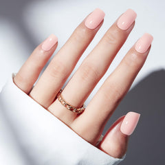 modelones close-up of short square nail surface highlighting smooth finish
