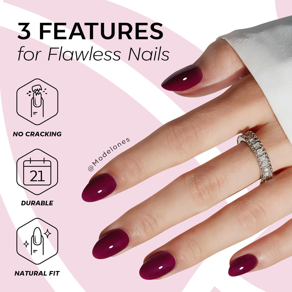 modelones in-hand nails on fingers showing fit and realistic look