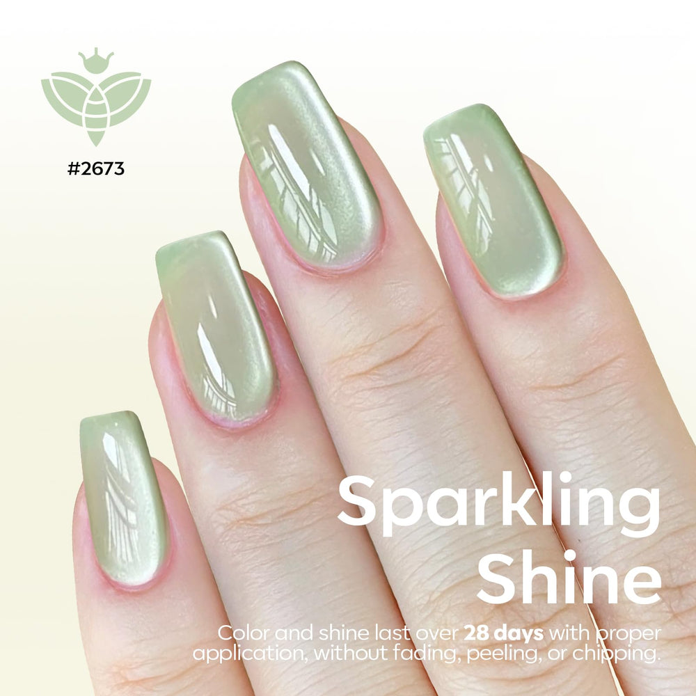 modelones magnet in action above nail creating cat eye line for dramatic sparkle