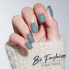Modelones nails in hand during application showing quick pop-on benefit