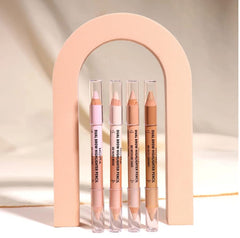 Moira pencil in use on model defining arch and brightening eye area