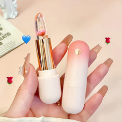 MooGlamor open cap and applicator wand detail illustrating smooth, easy application