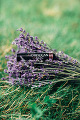Moroccan Magic application on lips demonstrating instant hydration
