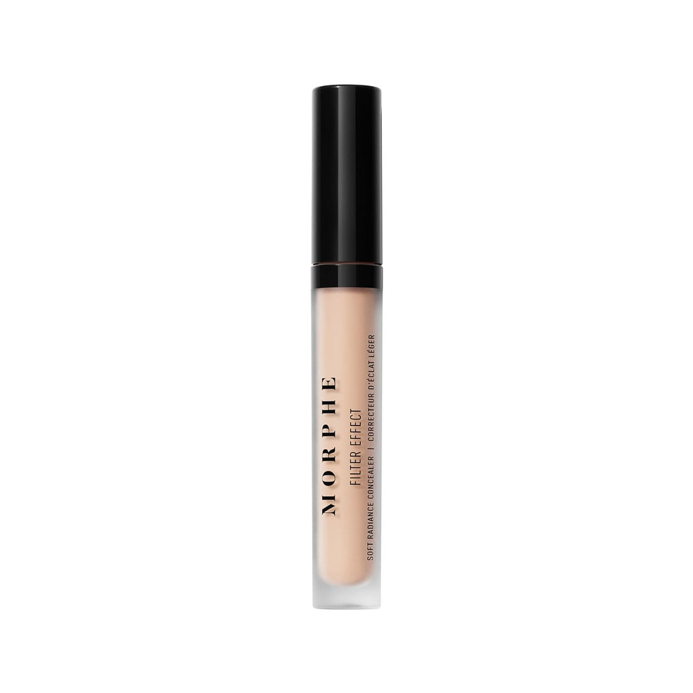 Morphe doe-foot applicator close-up for precise, controlled application