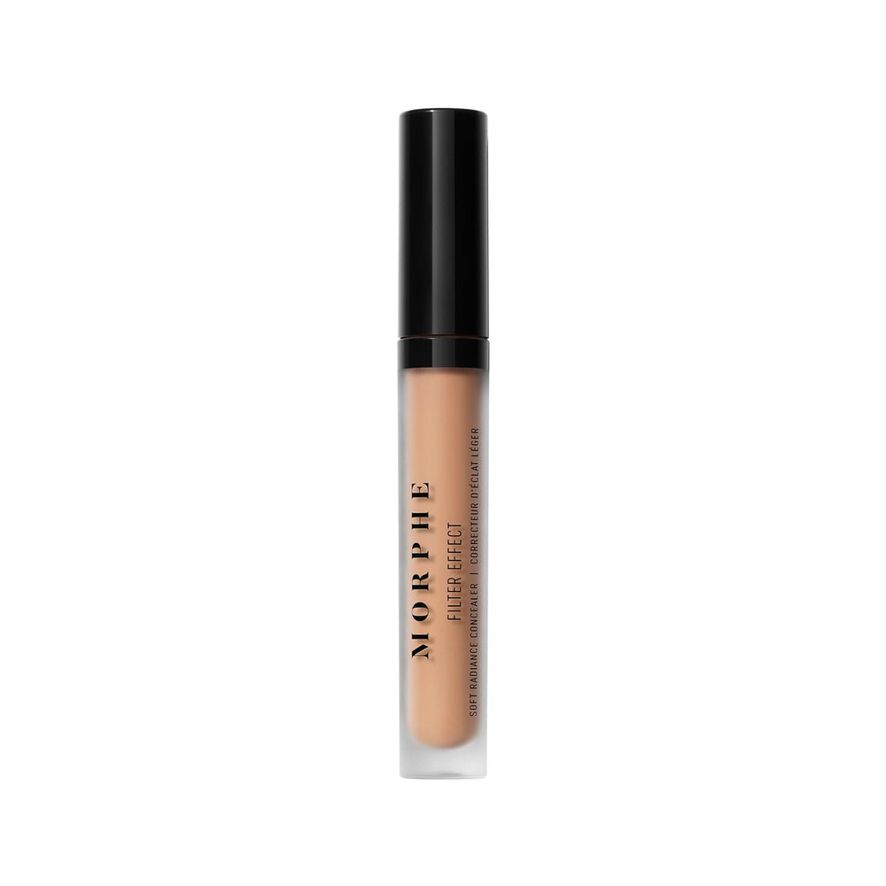 MORPHE doe-foot applicator detail for precise, mess-free application
