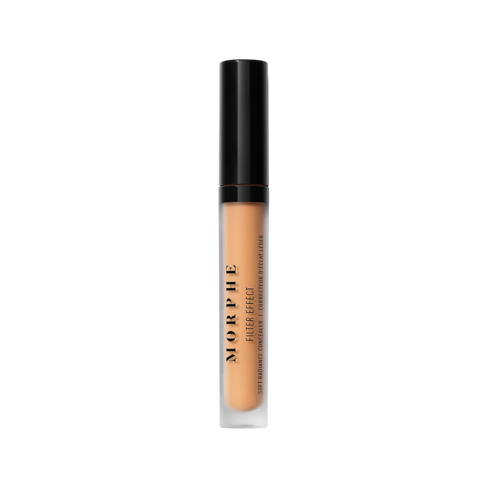 MORPHE doe-foot applicator with product on tip for precise, mess-free application