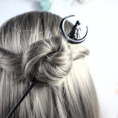 MYAROMA FINDINGS festival outfit with hair sticks giving Renaissance vibe