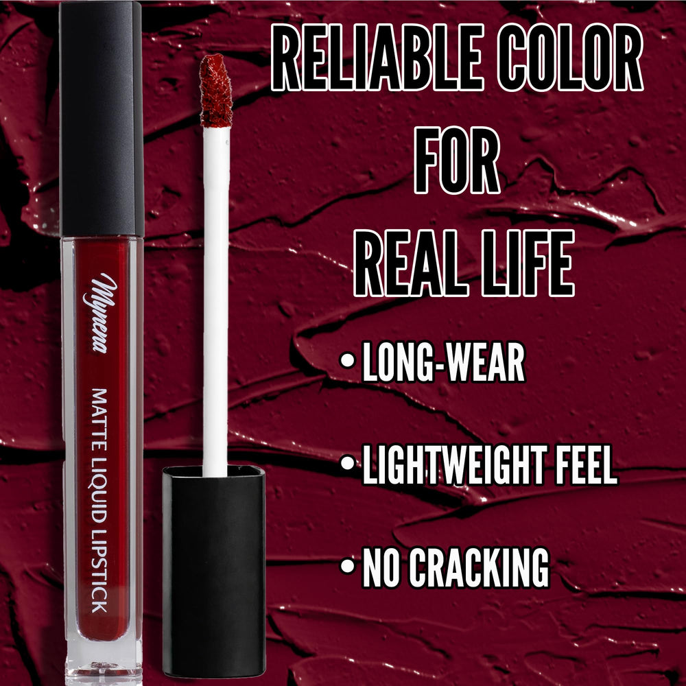 Mynena Emma applicator close-up for precise application benefit: easy crisp lines