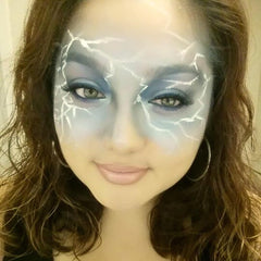 Mysense brush applying shadow on lid showing smooth application and control benefit