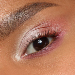 MYSTER ROSEY open palette with brush illustrating easy application on lids