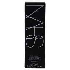 NARS application hand blending product for even tone and natural glow
