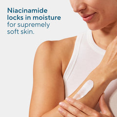 Native pump dispensing lotion into hand for fast application benefit