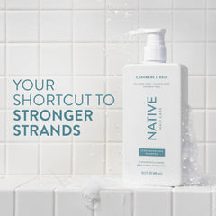 Native shampoo pump close-up for easy dispensing and convenient use benefit
