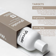 natural outcome pouring toner texture close-up showing lightweight absorption
