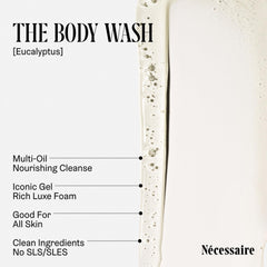 Nécessaire oils close-up showing botanical oil blend and skin support