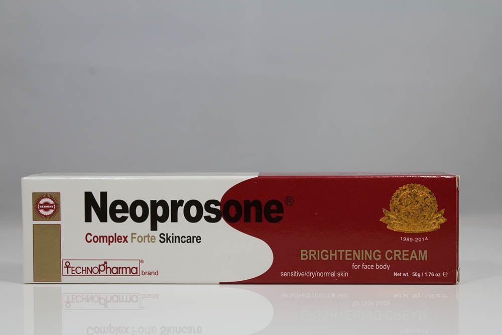 Neoprosone ingredients label close-up showing alpha arbutin and lactic acid benefit