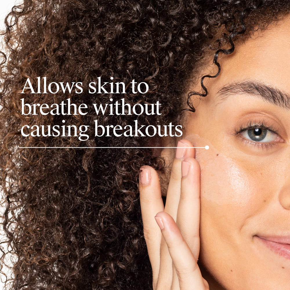 Neutrogena applying lotion to hand to show easy absorption benefit