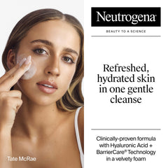 Neutrogena closeup of pump dispenser illustrating easy one-handed use