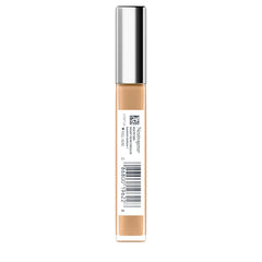 Neutrogena lifestyle bag and mirror scene showing portability and on-the-go touch ups