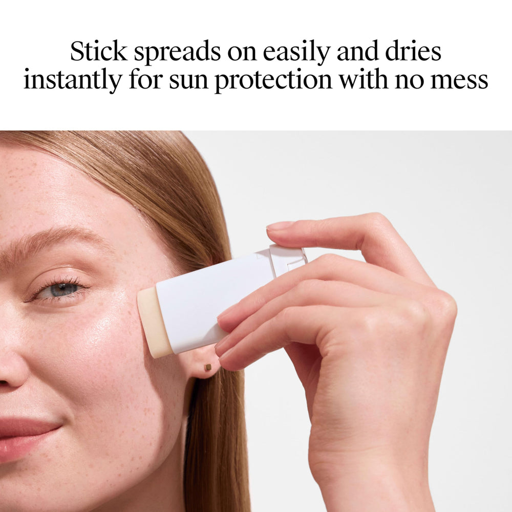 Neutrogena close-up texture view highlighting quick-dry, non-greasy finish benefit