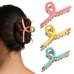 Nogeqi front packaging showing three pencil clips and gifting appeal