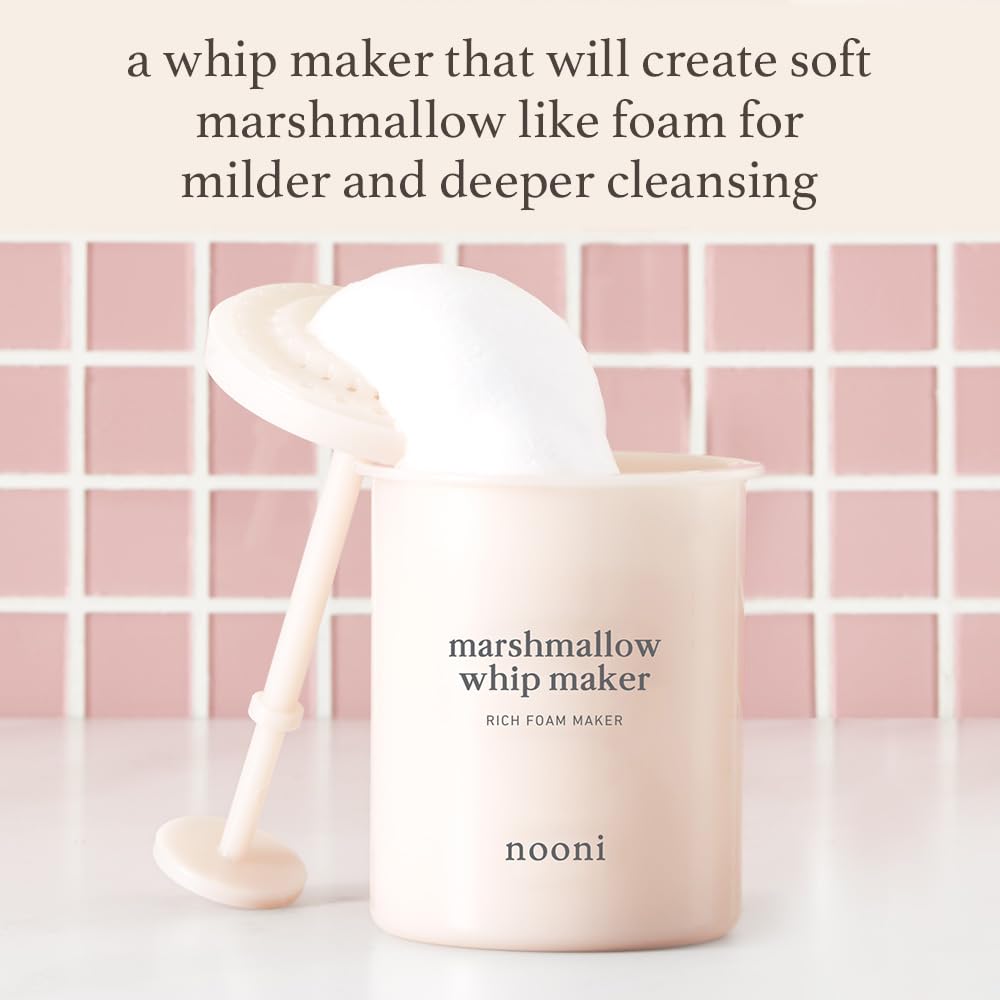 NOONI close-up of whip maker chamber highlighting foam texture and even aeration