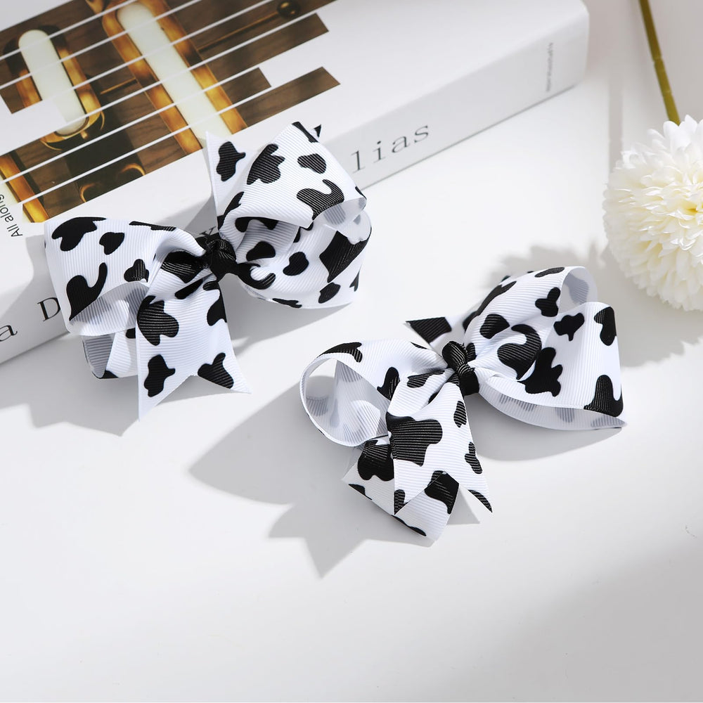 Nuolich toddler wearing bow in ponytail for playful styling benefit