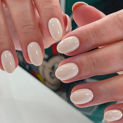 Nxtpz front packaging showing 32-piece pearl white set and accessories, easy salon finish