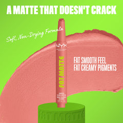 NYX PROFESSIONAL MAKEUP close-up of crayon texture illustrating creamy, smooth application benefit