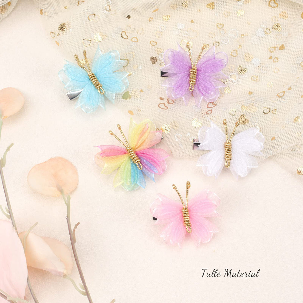 OAOLEER clips decorating a braid, adds whimsical costume detail