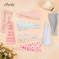 obeoby lifestyle shot at the beach showing summer outfit coordination benefit