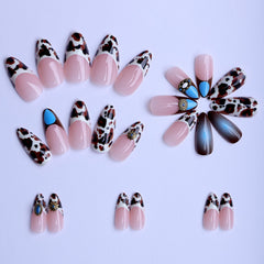octoswave turquoise cat-eye detail emphasizing shimmer and eye-catching look