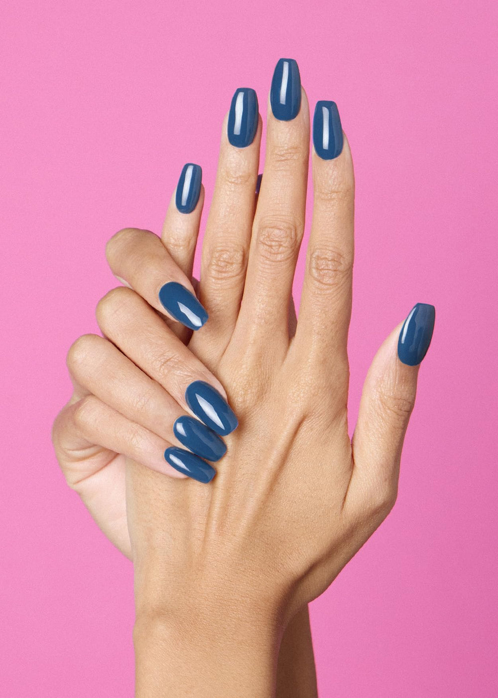 ohora close-up of indigo strip texture highlighting smooth pre-gelled finish