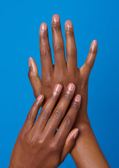 ohora close-up of gel strip texture highlighting flexible gel for smooth application