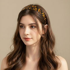 oioue headband styled with casual outfit for versatile everyday wear