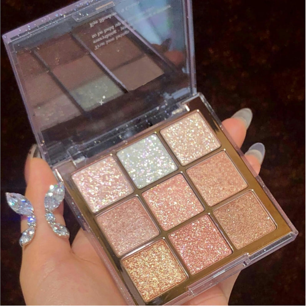 Okerker palette held in hand for size comparison and travel-friendly convenience benefit