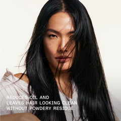 Olaplex Nº.4D close-up texture highlighting ultra-fine starch for non-gritty finish