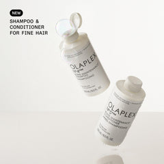 Olaplex No.4 FINE shampoo texture close-up for gentle cleansing