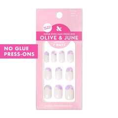 Olive & June close-up of press-on texture for a realistic glossy finish benefit realism