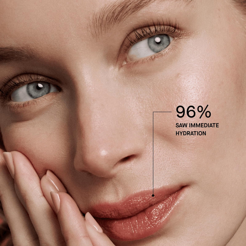 oneskin open applicator showing tube tip for easy precise application benefit