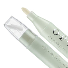 OPI demonstration of unscrewing barrel to refill with Expert Touch remover for sustainability