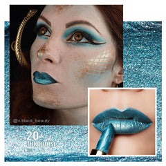 Oulac tube mirror detail highlighting compact design and easy touch-ups