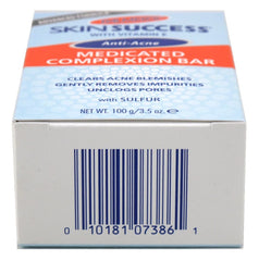Palmer's bar close-up texture highlighting creamy buttery formula for moisturized skin