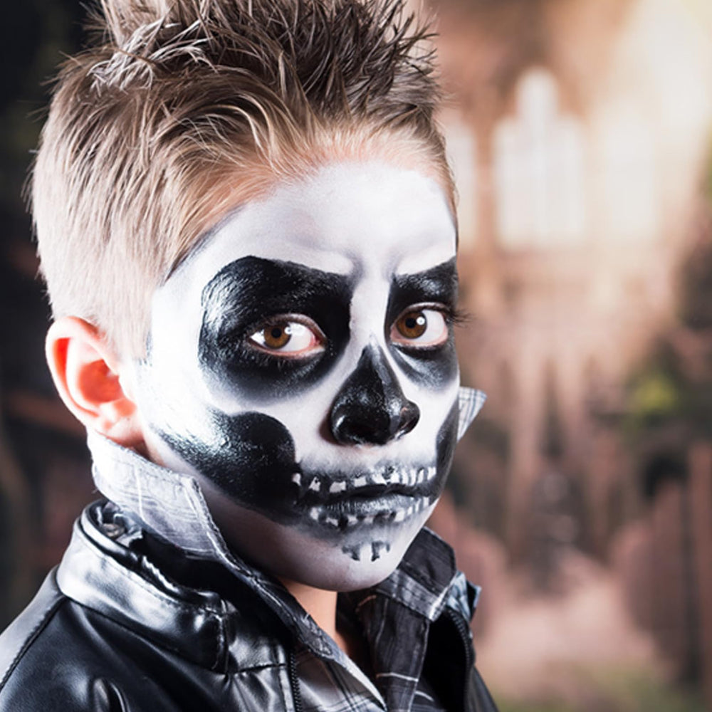 paminify finished Halloween costume showcasing dramatic black and white effects