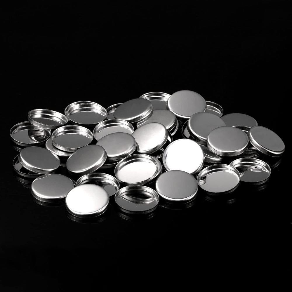 Pangda 26mm pan next to coin showing scale for travel-friendly portability