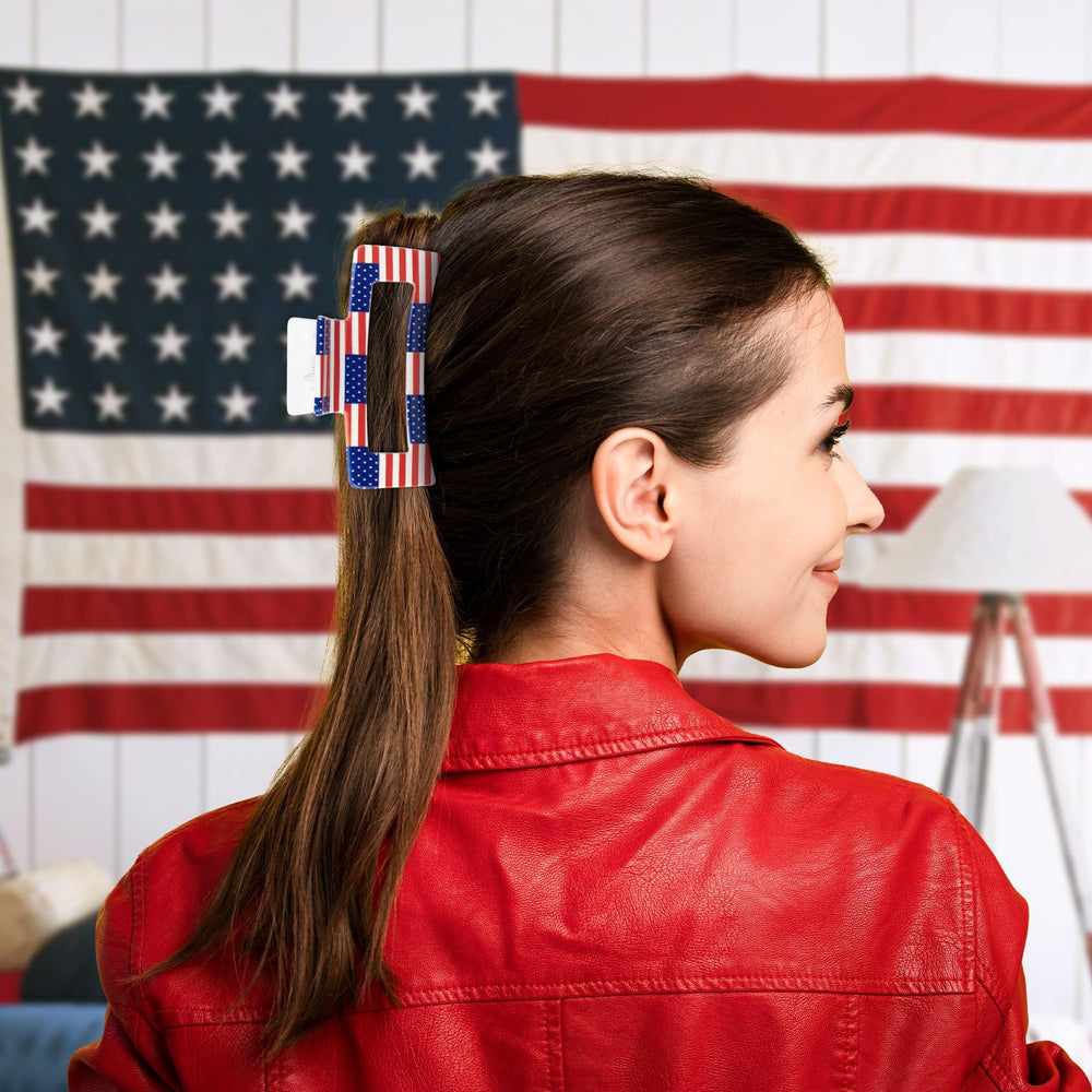 PANTIDE clips paired with 4th of July outfit, easy party-ready styling