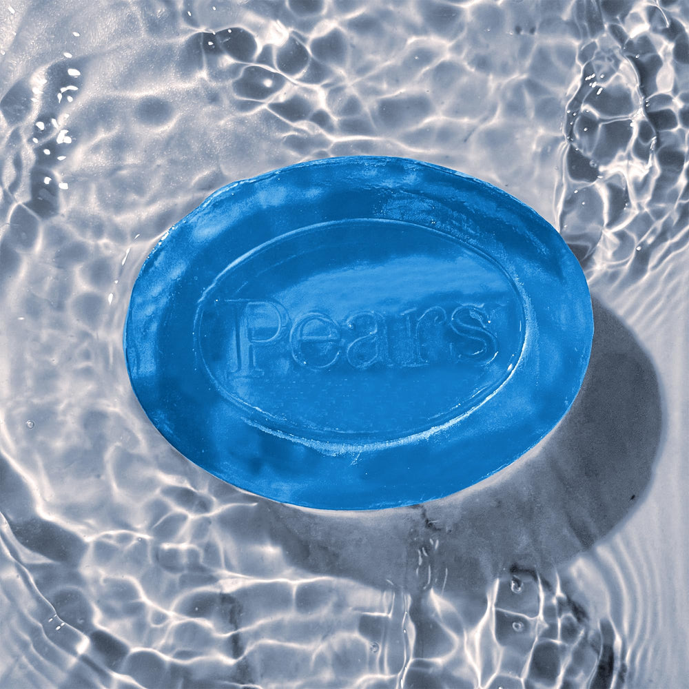 Pears bar foaming in hand demonstrating easy lather and quick rinse benefit