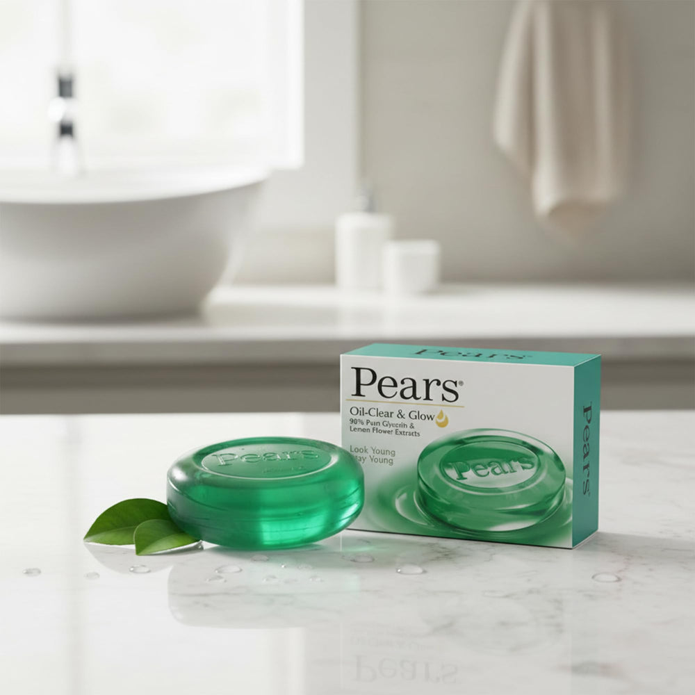 Pears lifestyle bathroom display showing bars on dish and tidy, fresh-bath benefit