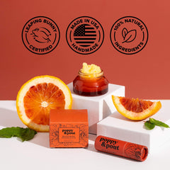 Poppy & Pout applying to lips demonstrating easy application benefit